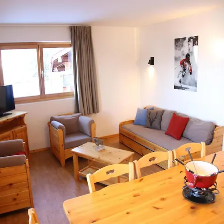 Near Centre Of The Village Apartment