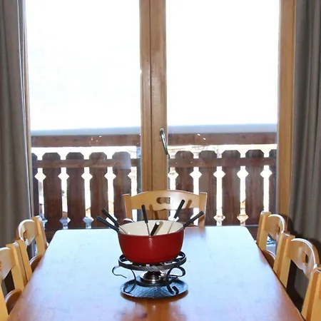 Near Centre Of The Village Apartment